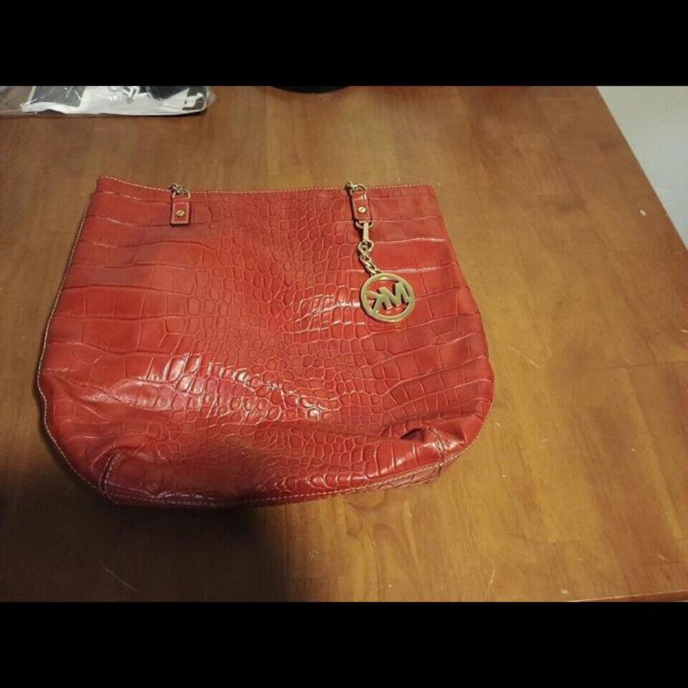 MICHAEL KORS "Jet Set Chain NS" Croc Embossed Leather Tote Handbag